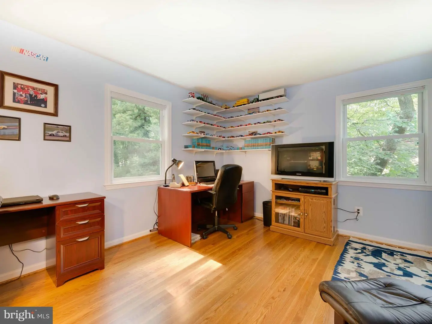 1003712923-300761235955-2021-09-07-04-59-51  |   | Falls Church Delaware Real Estate For Sale | MLS# 1003712923  - Best of Northern Virginia